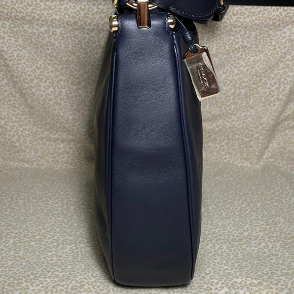 Navy Blue Coach Nomad Crossbody Shoulder Bag - Picture 5 of 8